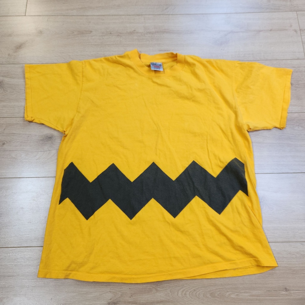 Vintage Charlie Brown Oneita Shirt Mens XL Yellow Zigzag Peanuts Costume Balzout